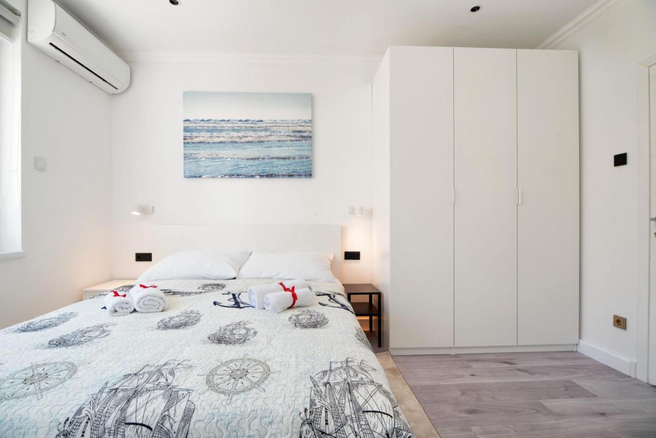 Apartment Ella Trogir Bagian luar foto