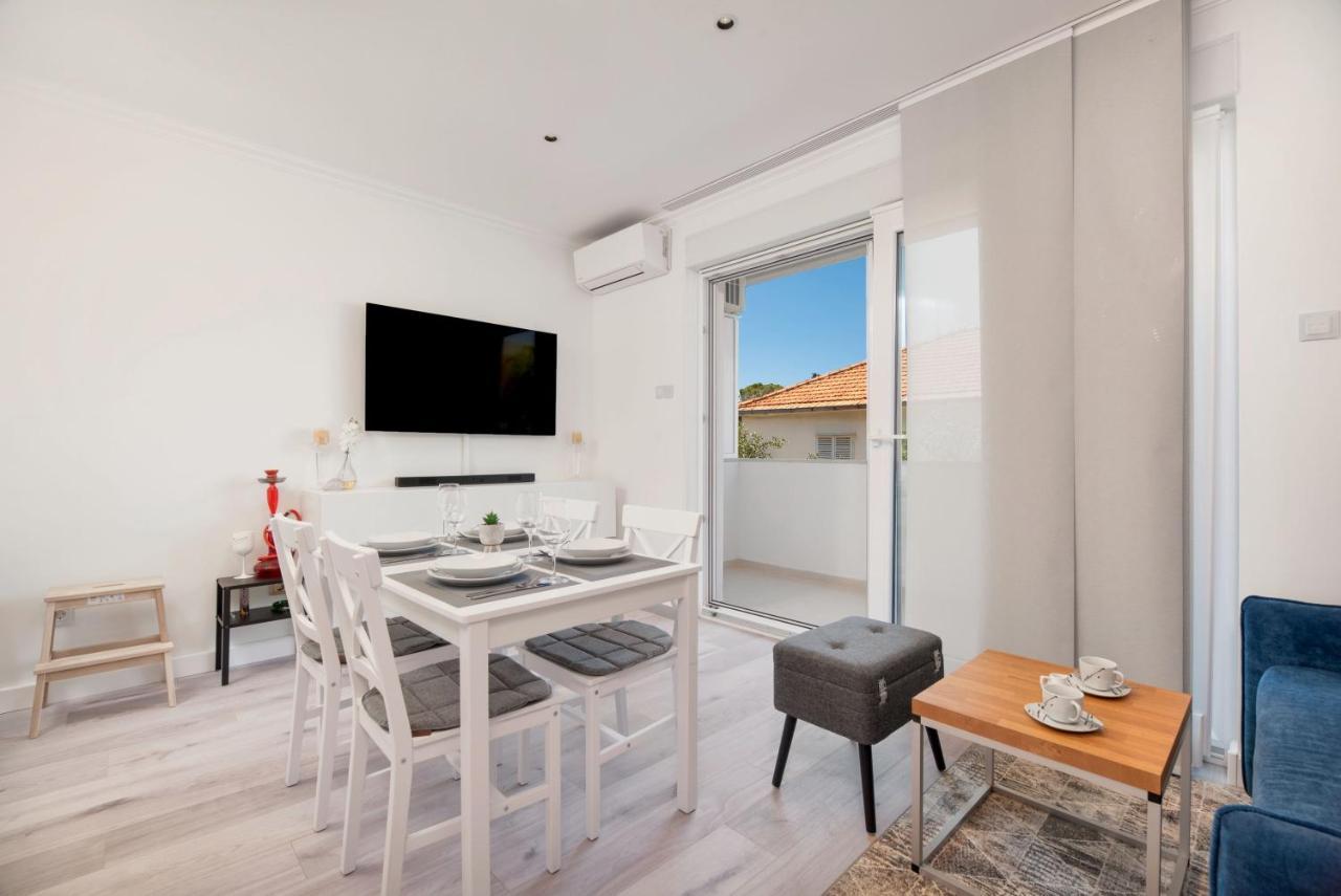 Apartment Ella Trogir Bagian luar foto